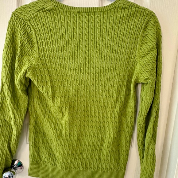 Lands' End Green V-Neck Cable Knit Sweater - Picture 3 of 3